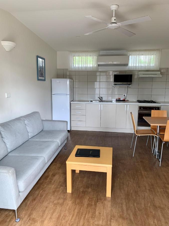 Seahorse Motel Cowes Extérieur photo
